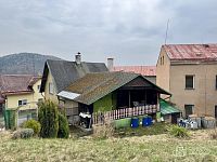 Rodinný dům k rekonstrukci se slunnou zahradou v Oloví - Foto 10