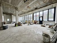 Reprezentativní komerční prostor 350 m² v Sokolově - Foto 6