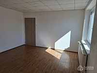 Pronájem bytu 3+1, 98 m², ul. Chebská, Sokolov - Foto 8