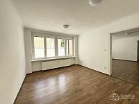 Pronájem komerčního prostoru,Dr. Davida Bechera, Karlovy Vary - Foto 5