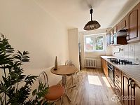 Pronájem bytu 2+1 s balkonem, ul. Karla Čapka – Sokolov - Foto 4