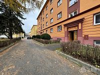 Pronájem bytu 2+1 s balkonem, ul. Karla Čapka – Sokolov - Foto 12