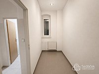 Pronájem obchodního prostoru 85 m² s výlohou, Nádražní, Sokolov - Foto 4