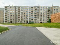 Byt 1+1 v Sokolově | Připraven ke kompletní rekonstrukci | 6. NP s výtahem - Foto 11