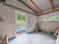 Chalupa s rozpracovanou rekonstrucí a kouzlem místa na Bublavě. - Foto 14