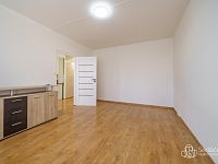 Pronájem světlého bytu 1+1, 37,6 m², Sokolov – ul. Jelínkova - Foto 6