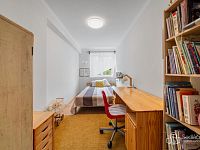 Krajní řadový rodinný dům se zahradou, garáží  – Březová u Sokolova - Foto 14