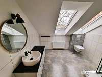 Pronájem moderního bytu 3+kk s terasou v centru města - Foto 10