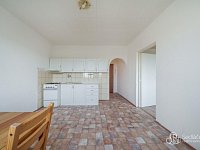 Byt 1+1 v Sokolově, ul. Slavíčkova - Foto 2