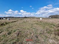 Soubor stavebních pozemků v obci Bechov - 20230405_110958.jpg