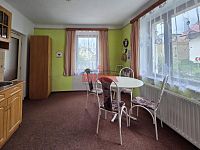 Prodej RD 3+1 s garáží a stodolou v obci Katusice - 15_rodinny_dum_katusice.jpg