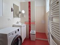 Prodej RD 3+1 s garáží a stodolou v obci Katusice - 18_rodinny_dum_katusice.jpg