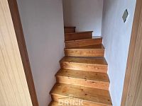 Prodej RD 3+1 s garáží a stodolou v obci Katusice - 9_rodinny_dum_katusice.jpg