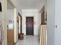 Prostorný byt 3+1 (89 m²) s jižní orientací a zahrádkou v centru Mladé Boleslavi – Laurinova ulice - 2_2.jpg