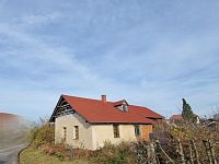 Rodinný dům v obci Rohatsko u Dolního Bousova, okr. Ml.Boleslav - Rohatsko.jpg