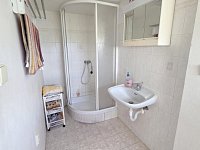 Rekreační chata Charvatce - osada Na Květníku - chata_charvatce_mlada_boleslav_na_prodej (16).jpg
