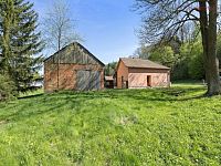 Prodej RD 2+kk a 1+1 s dvorkem a velkou zahradou v obci Chmelík, okr. Svitavy - 02.jpg