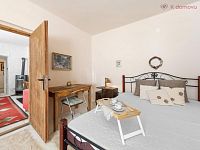 Prodej RD 2+kk a 1+1 s dvorkem a velkou zahradou v obci Chmelík, okr. Svitavy - 18.jpg