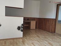 Prodej řadového rodinného domu v Radvanicích - 08.jpg