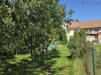 Prodej řadového rodinného domu v Radvanicích - 20250811_142005.jpg