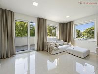 Prodej bytu 3+kk s terasou 90m2 a parkováním u domu, Praha Zbraslav - 04.jpg