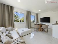 Prodej bytu 3+kk s terasou 90m2 a parkováním u domu, Praha Zbraslav - 07.jpg