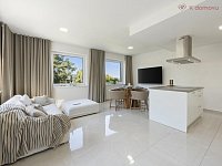 Prodej bytu 3+kk s terasou 90m2 a parkováním u domu, Praha Zbraslav - 08.jpg