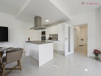 Prodej bytu 3+kk s terasou 90m2 a parkováním u domu, Praha Zbraslav - 10.jpg