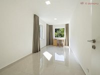 Prodej bytu 3+kk s terasou 90m2 a parkováním u domu, Praha Zbraslav - 18.jpg