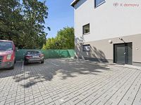 Prodej bytu 3+kk s terasou 90m2 a parkováním u domu, Praha Zbraslav - 24.jpg