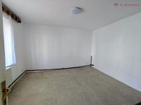 Prodej menšího RD 222m2 s dvorkem a zahrádkou, Uherský Brod - 04.jpg