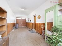 Prodej RD 5+2 v obci Kunovice s dvorkem a zahradou, okr. Uherské Hradiště - 11.jpg