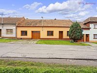 Prodej RD 5+2 v obci Kunovice s dvorkem a zahradou, okr. Uherské Hradiště - 29.jpg