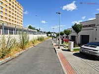 Pronájem  rodinného domu 4+KK, 160 m2 s garáží  a zahradou, Brno - Jundrov - 02.jpg