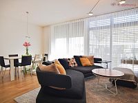 Pronájem  rodinného domu 4+KK, 160 m2 s garáží  a zahradou, Brno - Jundrov - 08.jpg