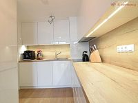 Pronájem  rodinného domu 4+KK, 160 m2 s garáží  a zahradou, Brno - Jundrov - 12.JPG