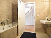 Pronájem  rodinného domu 4+KK, 160 m2 s garáží  a zahradou, Brno - Jundrov - 19.jpg