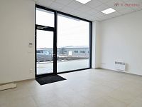 Pronájem skladu 143 m2 a kanceláře 61 m2, Brno - 07.JPG