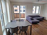 Pronájem bytu 2+KK 56 m2 s parkovacím místem v Uherském Brodě - 4