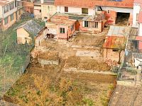 Prodej domu Buchlovice k rekonstrukci/demolici - Dron Buchlovice oprava.jpg