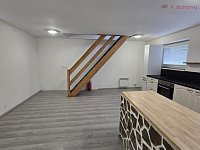 Prodej rodinného domu v Domaželicích - 20260206_122922.jpg