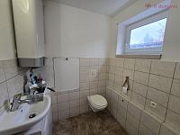 Prodej rodinného domu v Domaželicích - 20260206_123036.jpg