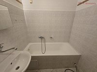 Pronájem bytu 3+1 na ulici Optiky - 20260210_164600.jpg