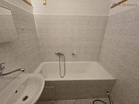 Pronájem bytu 3+1 na ulici Optiky - 20260210_164600.jpg