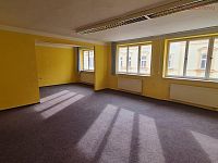 Prodej komerční nemovitosti na ulici Wilsonova - 20240209_115650.jpg