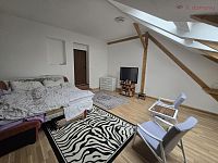 Prodej bytu 3+1 na ulici Komenského - 20251219_141031.jpg