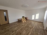 Pronájem bytu 2+1, Jižní Čtvrť IV. - 20260315_160801.jpg