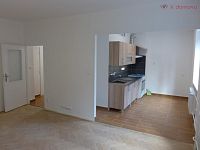 Pronájem bytu 2+1 na ulici Kabelíkova - P1490768.JPG