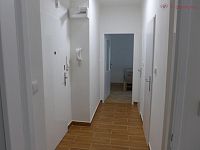 Pronájem bytu 2+1 na ulici Kabelíkova - P1490772.JPG