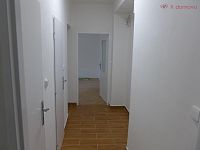 Pronájem bytu 2+1 na ulici Kabelíkova - P1490782.JPG